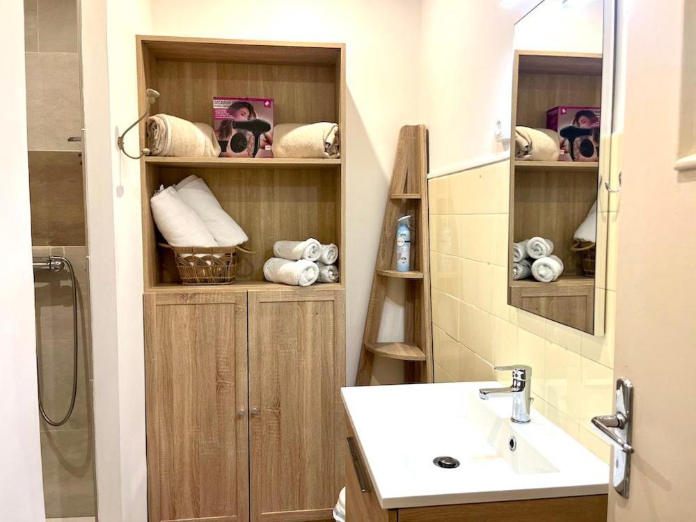 Bel Appartement Lumineux Et Calme A 10Min A Pied Du Centre Aix Avec Parking Et Air Conditionne Екс-ан-Прованс Екстер'єр фото